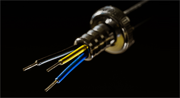 CUSTOMIZED SERVICE